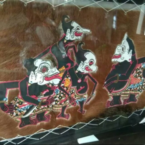 Detail Gambar Wayang Kulit Punakawan Nomer 40