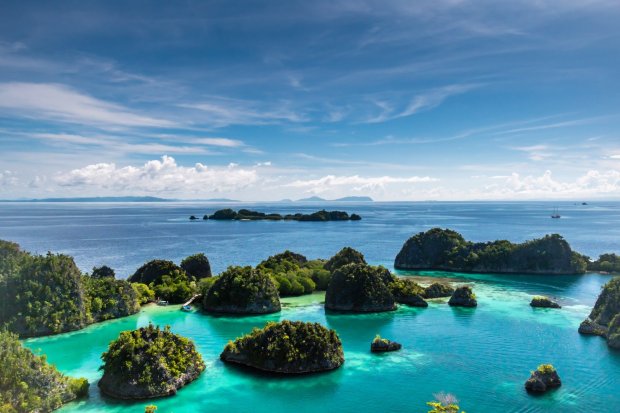 Detail Gambar Wisata Alam Di Raja Ampat Nomer 26