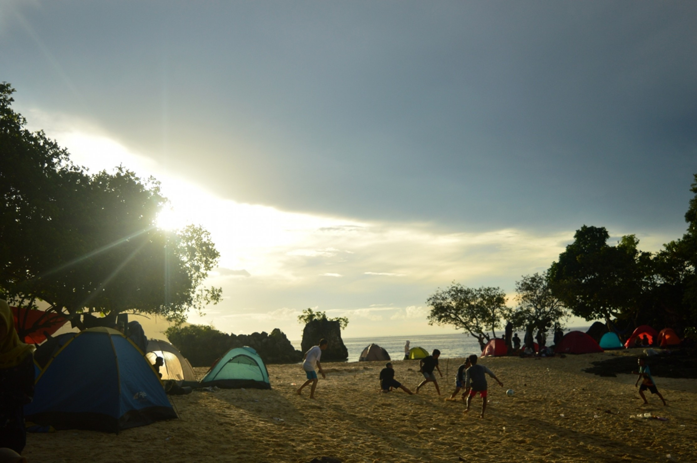 Detail Gambar Wisata Teluk Palu Nomer 16