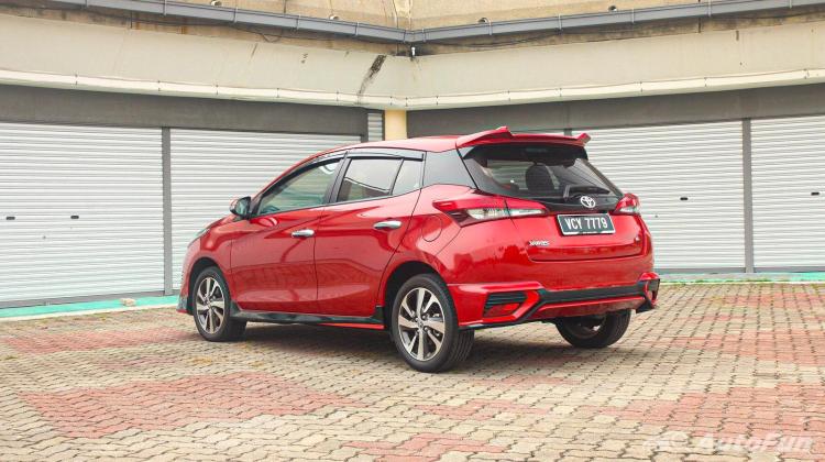 Detail Gambar Yaris Merah Nomer 19