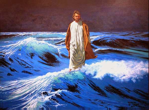 Detail Gambar Yesus Berjalan Di Atas Air Nomer 19