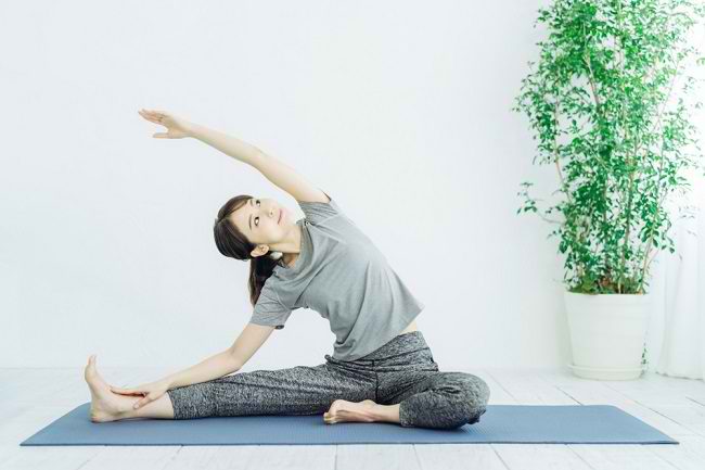 Detail Gambar Yoga Untuk Mengecilkan Perut Nomer 46