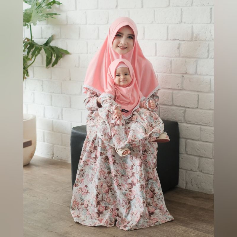 Detail Gamis Couple Ibu Dan Bayi Nomer 27