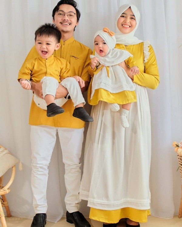 Detail Gamis Couple Ibu Dan Bayi Nomer 54