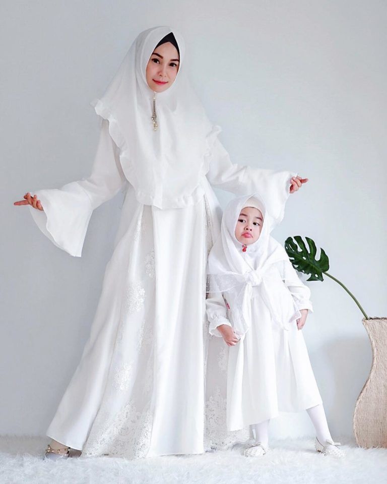 Detail Gamis Couple Ibu Dan Bayi Nomer 10