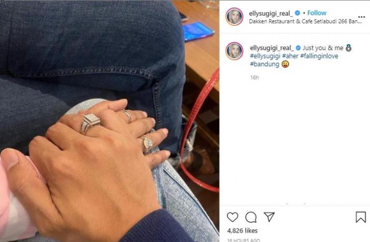 Detail Gandengan Tangan Dengan Pacar Nomer 33