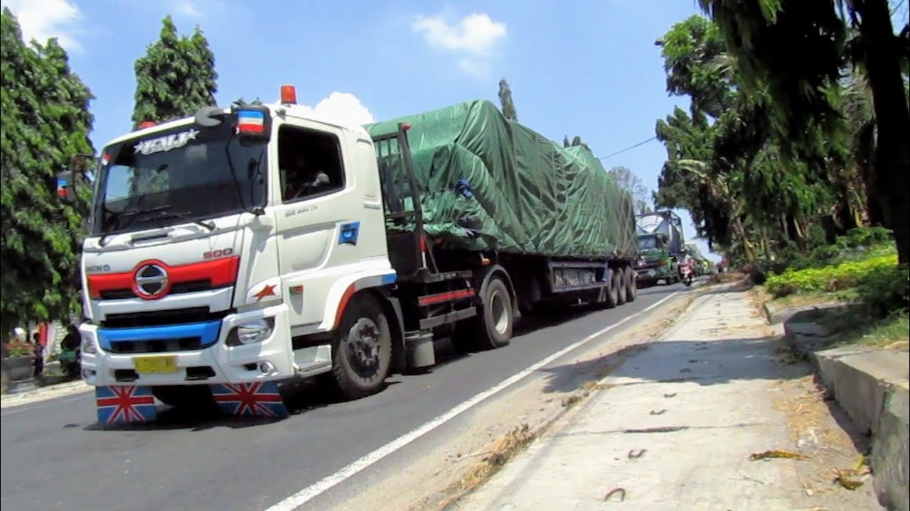 Detail Gandengan Truk Trailer Nomer 12