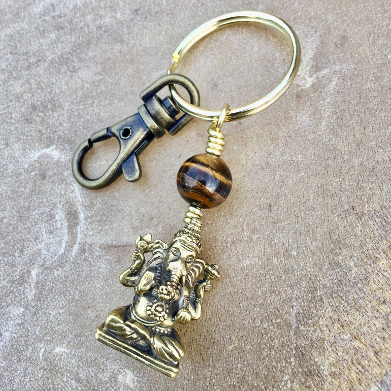 Detail Ganesh Keychain Nomer 15