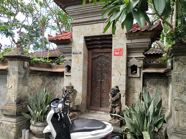 Detail Gapura Rumah Bali Nomer 42