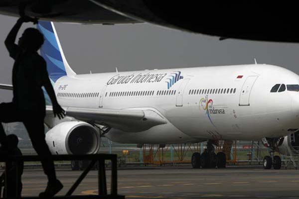 Detail Garuda Indonesia Gambar Pesawat Di Kursi Nomer 47