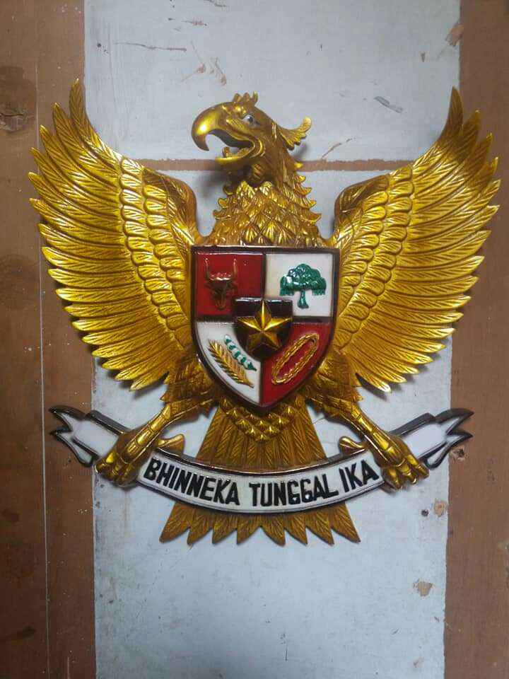 Detail Garuda Pancasila Emas Nomer 48