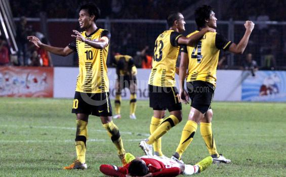 Detail Garuda Vs Harimau Nomer 9