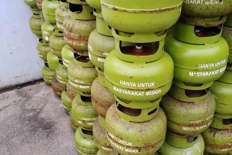 Detail Gas 3kg Png Nomer 21