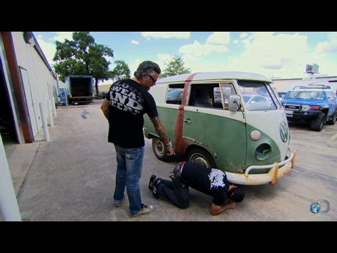 Detail Gas Monkey Mini Vw Bus Nomer 6