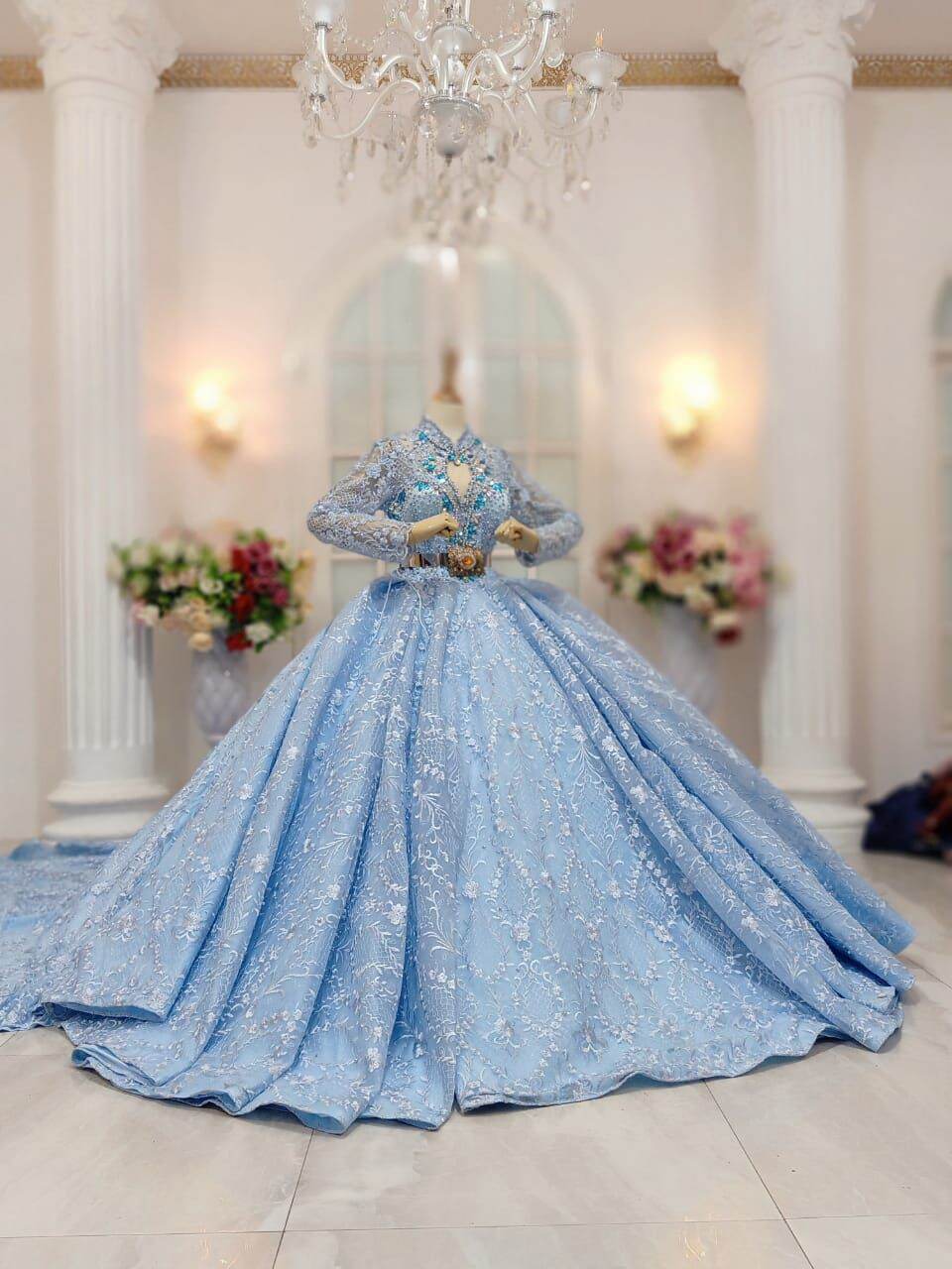 Detail Gaun Pengantin Biru Langit Nomer 35
