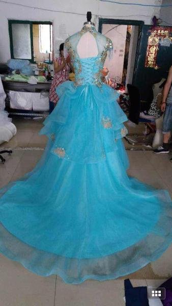 Detail Gaun Pengantin Biru Langit Nomer 45