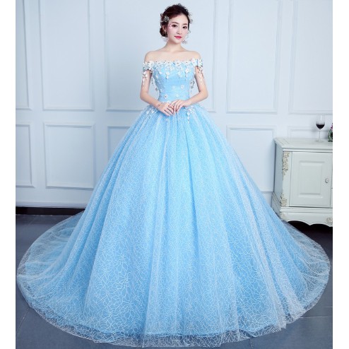 Detail Gaun Pengantin Biru Langit Nomer 6
