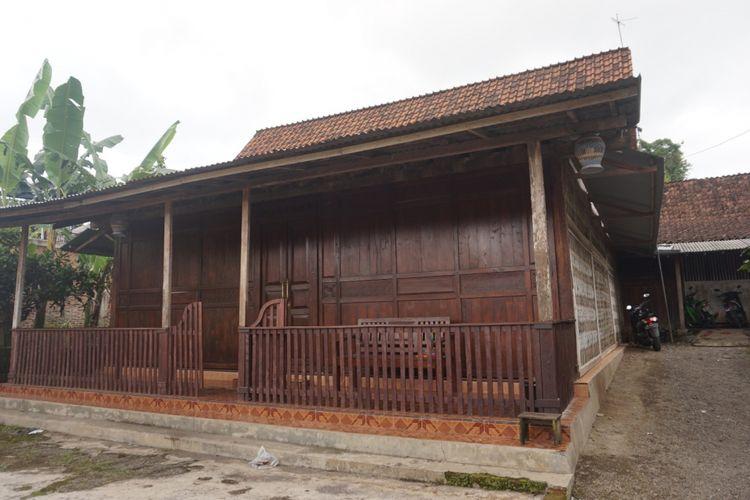 Detail Gebyok Rumah Jawa Desa Kuno Nomer 22