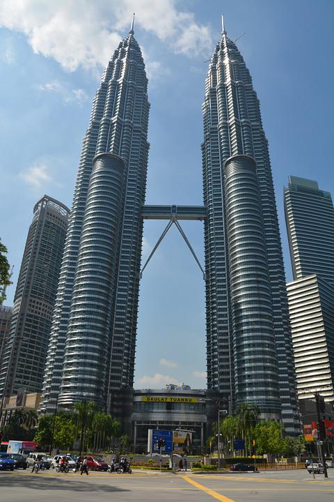 Detail Gedung Kembar Malaysia Nomer 6