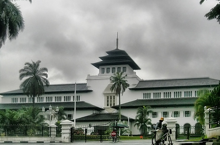 Detail Gedung Sate Bandung Png Nomer 43