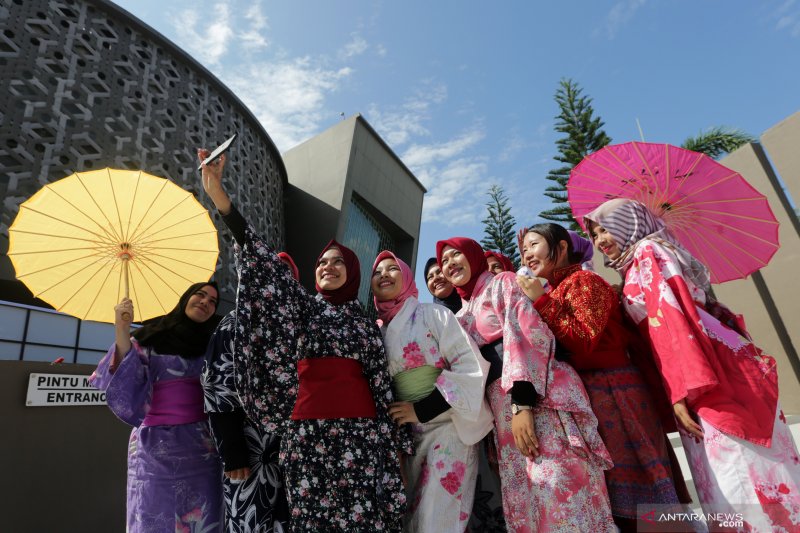 Detail Gedung Sekolah Jepang Nomer 23