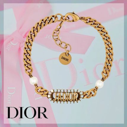 Detail Gelang Christian Dior Nomer 26