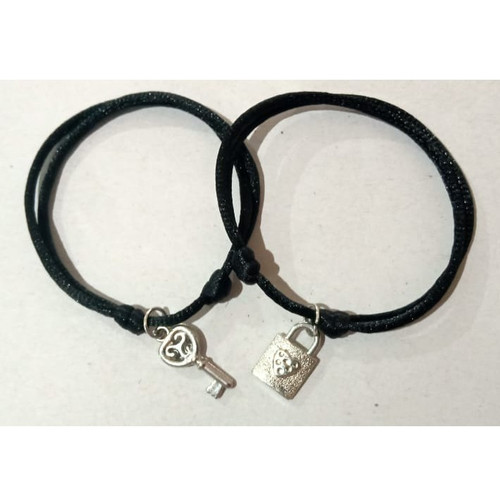 Detail Gelang Couple Keren Nomer 47