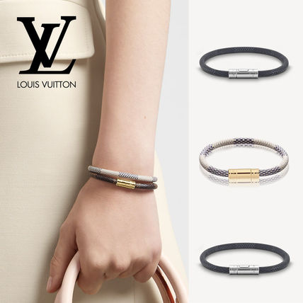 Detail Gelang Louis Vuitton Unicef Nomer 26