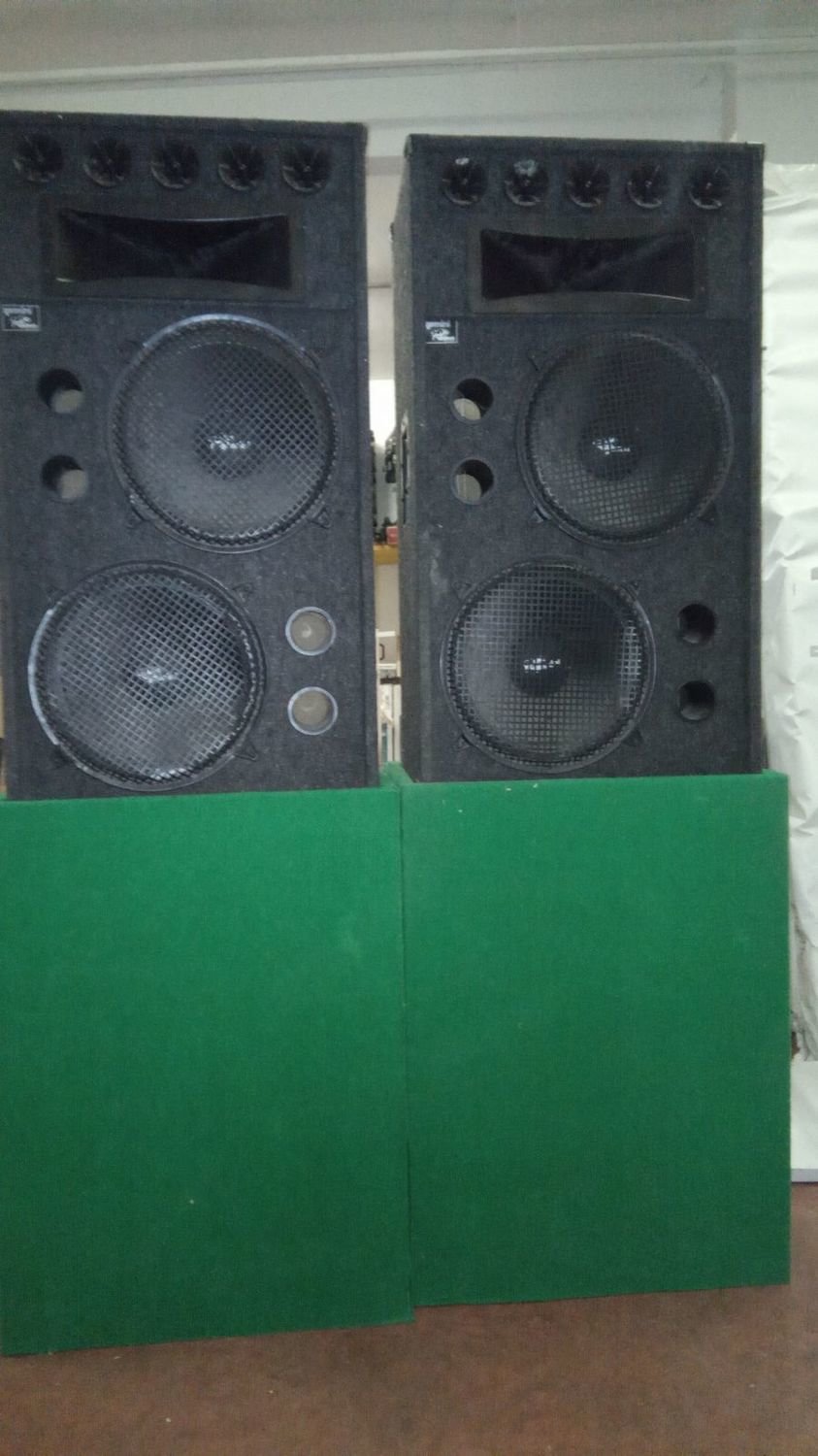 Detail Gemini Rhino Speakers Nomer 17