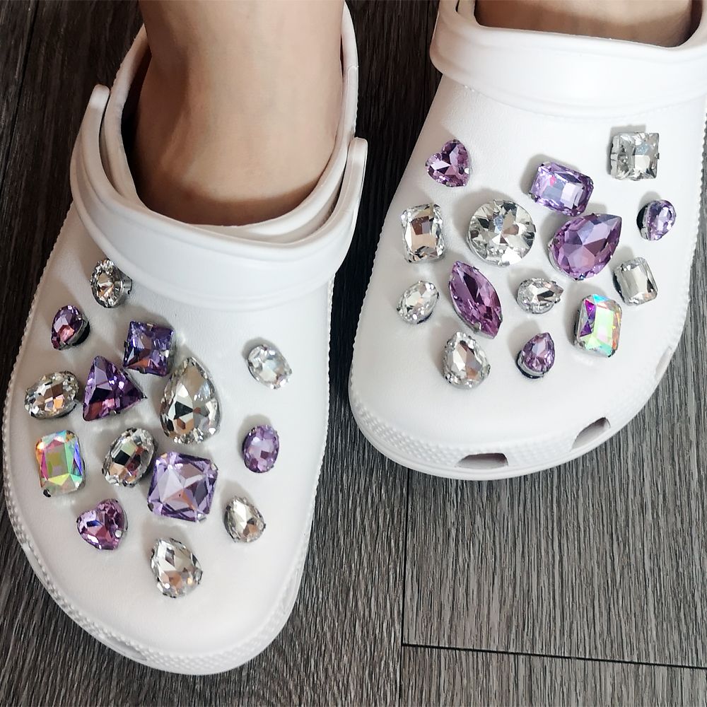 Detail Gems For Crocs Nomer 4
