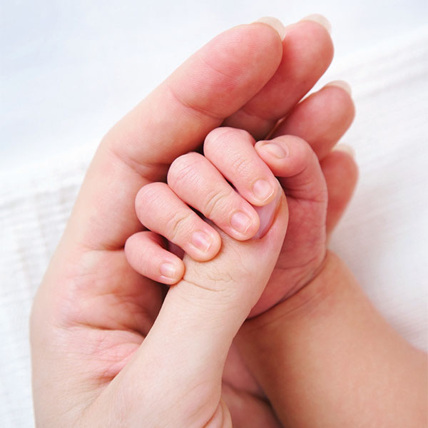 Detail Genggaman Tangan Bayi Nomer 11