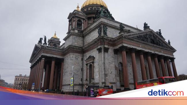 Detail Gereja Di Rusia Nomer 34