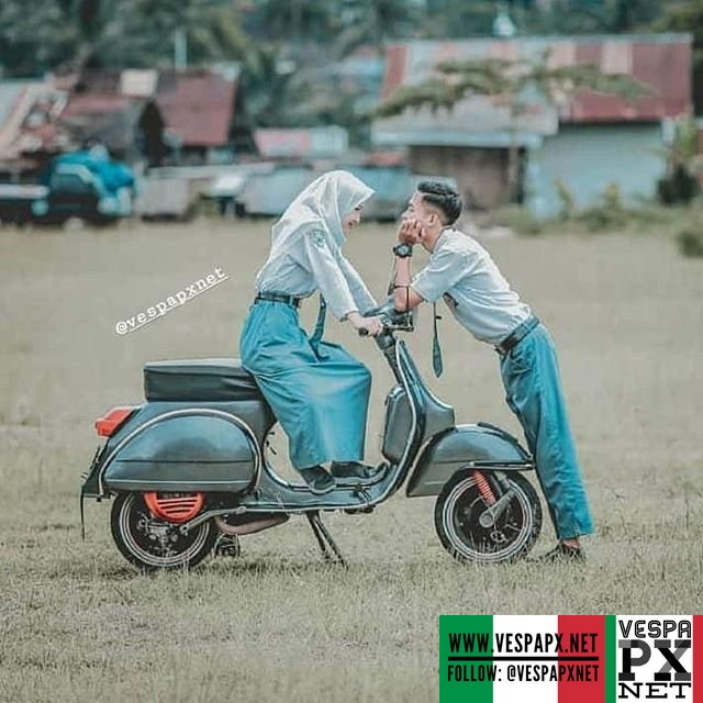 Detail Animasi Vespa Romantis Nomer 26