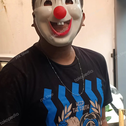Detail Anonymous Badut Nomer 12