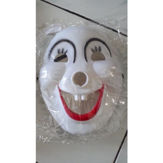 Detail Anonymous Badut Nomer 30