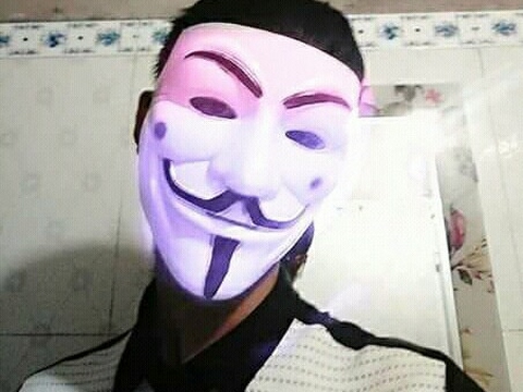 Detail Anonymous Badut Nomer 45