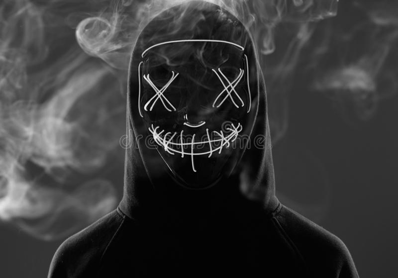 Detail Anonymous Smoke Nomer 19