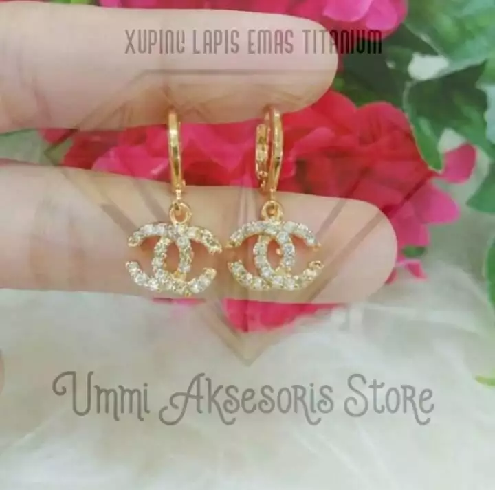 Detail Anting Chanel Emas Nomer 28