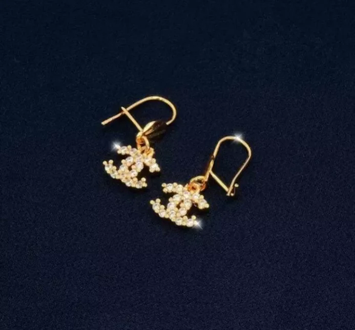 Detail Anting Chanel Emas Kuning Nomer 46