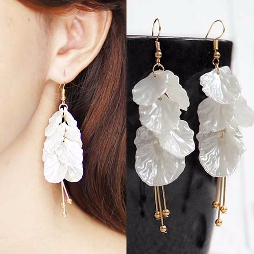 Detail Anting Dari Kerang Nomer 16