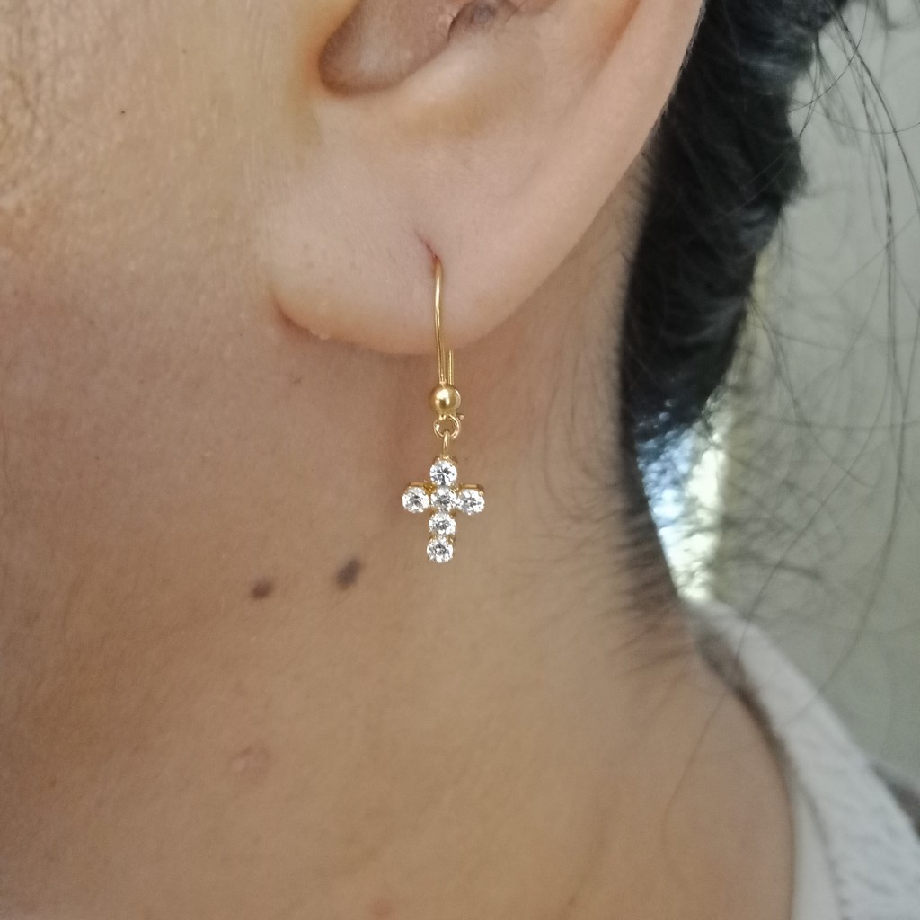 Detail Anting Salib Emas Nomer 2