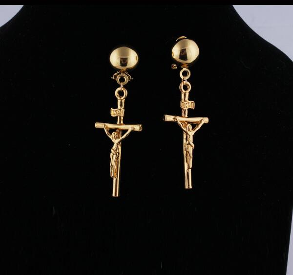 Detail Anting Salib Emas Nomer 30