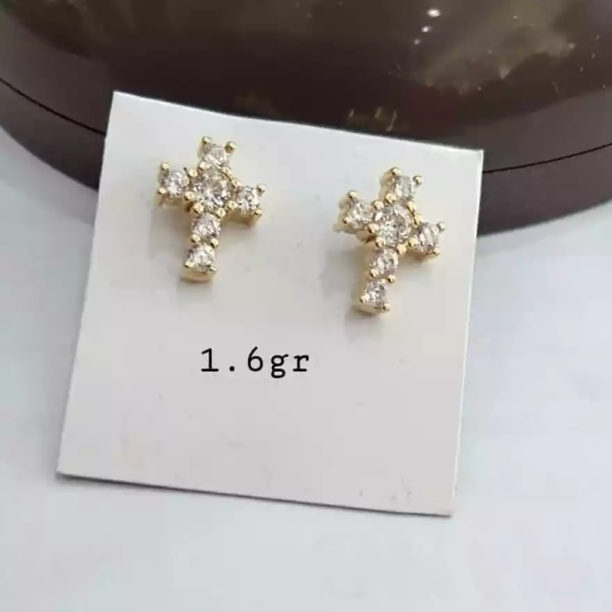 Detail Anting Salib Emas Nomer 43