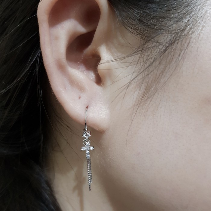 Detail Anting Salib Emas Nomer 51