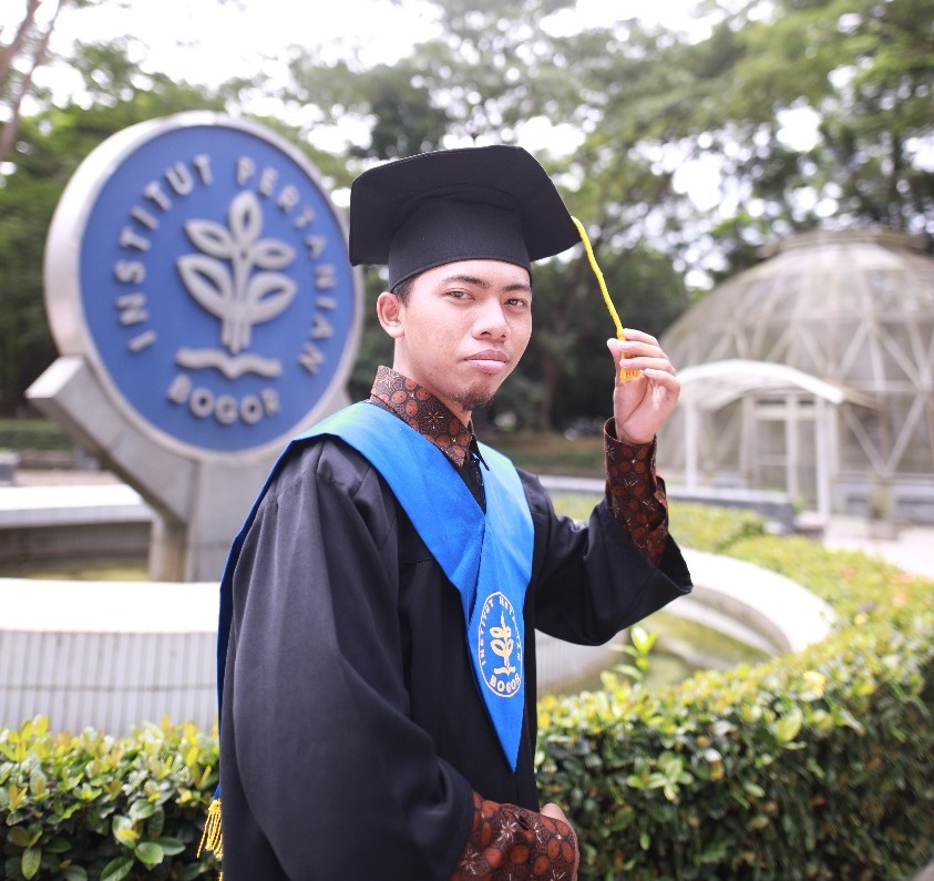 Detail Aplikasi Edit Foto Wisuda Nomer 58