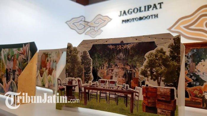 Detail Desain Frame Photo Booth Nomer 36