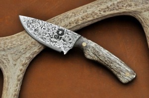 Detail Giraffe Bone Knife Handle Nomer 9