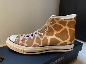 Detail Giraffe Converse Nomer 20