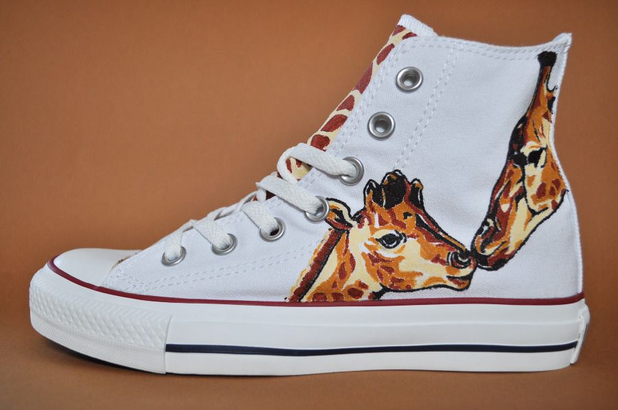 Detail Giraffe Converse Nomer 36