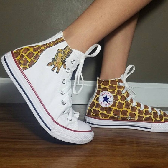 Detail Giraffe Converse Nomer 5